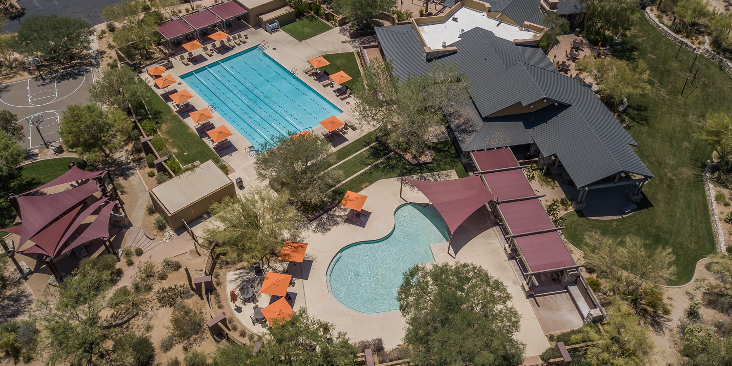 B1) COMMUNITY POOL